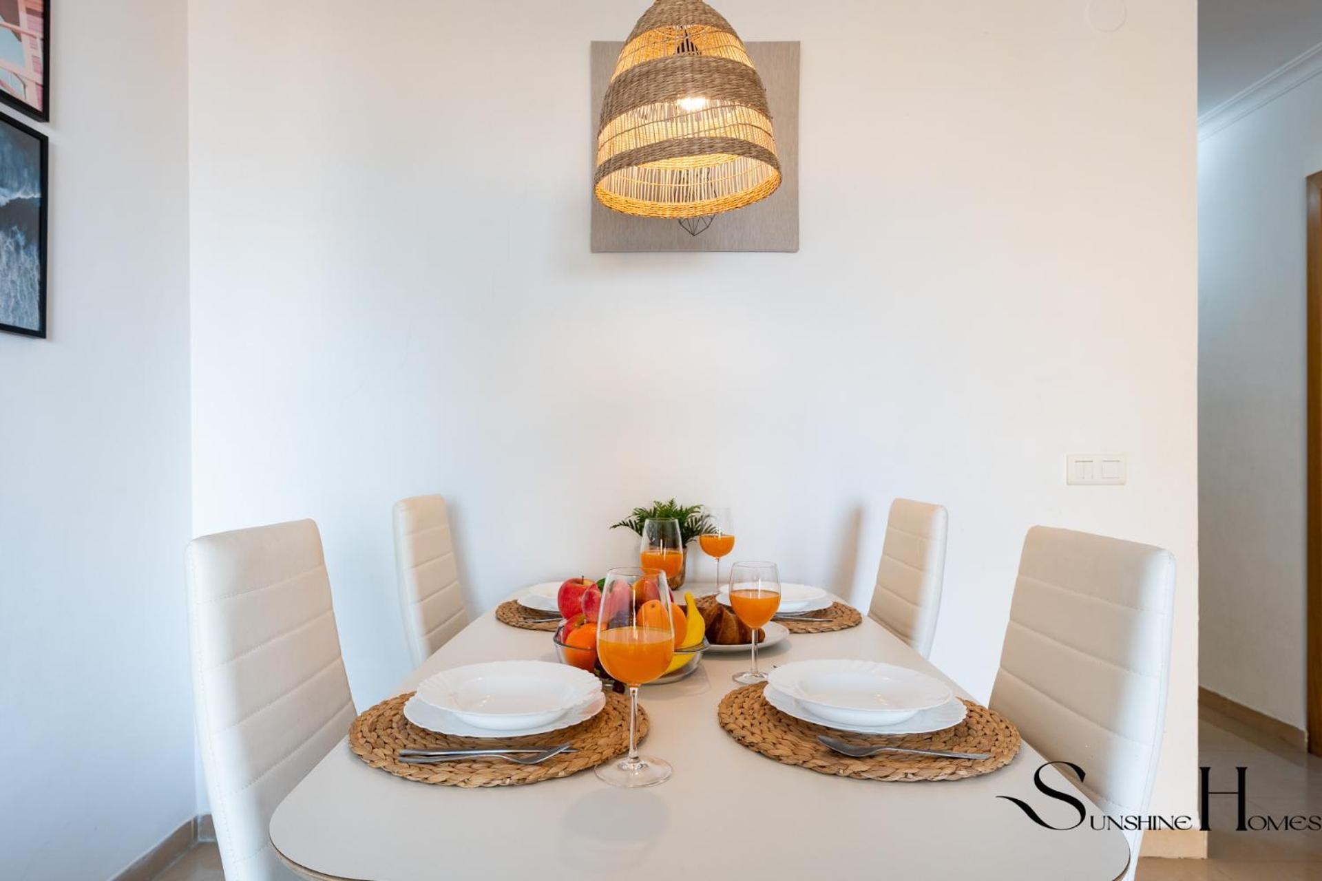 Beachside Retreat With Private Terrace Беналмадена Екстериор снимка